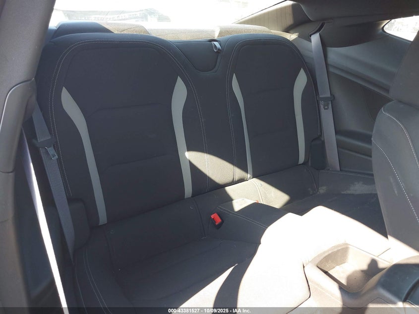 2017 Chevrolet Camaro 1Lt VIN: 1G1FB1RX2H0103788 Lot: 43381527