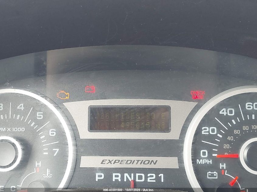 2005 Ford Expedition Eddie Bauer/King Ranch VIN: 1FMPU18555LA21162 Lot: 43381580