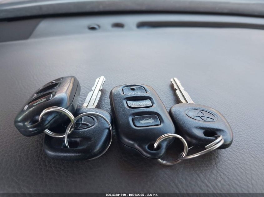 2003 Toyota Camry Xle VIN: JTDBE30K030156766 Lot: 43381619