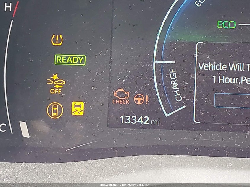 2025 Toyota Camry Le VIN: 4T1DAACK1SU136064 Lot: 43381635