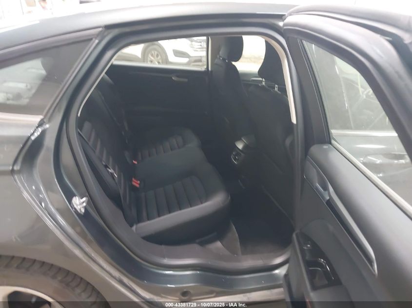 2015 Ford Fusion Se VIN: 3FA6P0H9XFR179641 Lot: 43381729