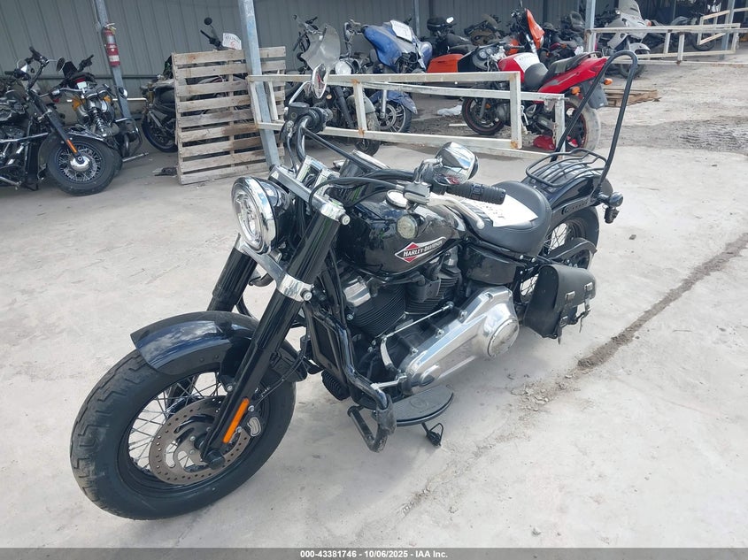 1HD1YDJ17MB019326 2021 HARLEY-DAVIDSON SOFTAIL photo no. 2