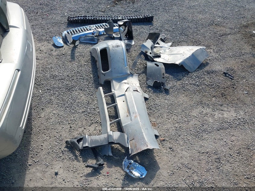 2008 Mercury Grand Marquis Ls VIN: 2MEHM75V88X603813 Lot: 43381859