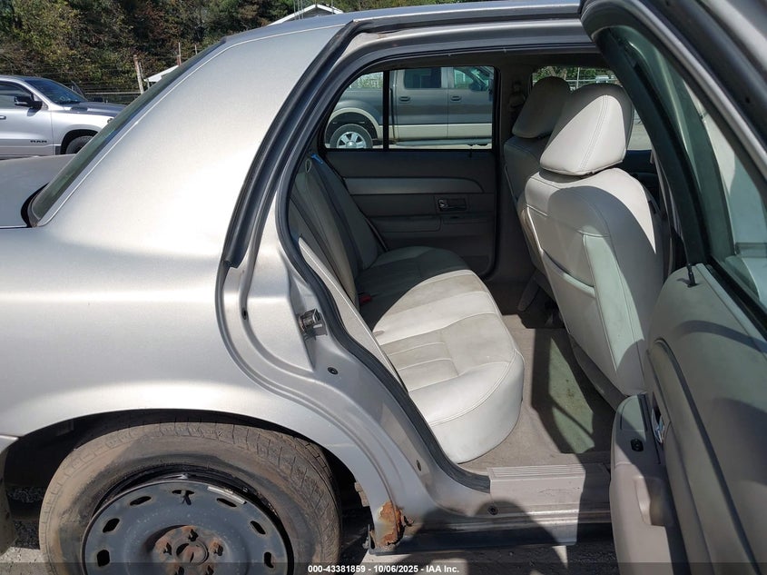 2008 Mercury Grand Marquis Ls VIN: 2MEHM75V88X603813 Lot: 43381859