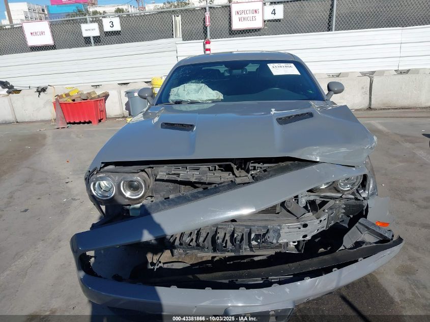 2018 Dodge Challenger Sxt Plus VIN: 2C3CDZAG8JH297117 Lot: 43381866