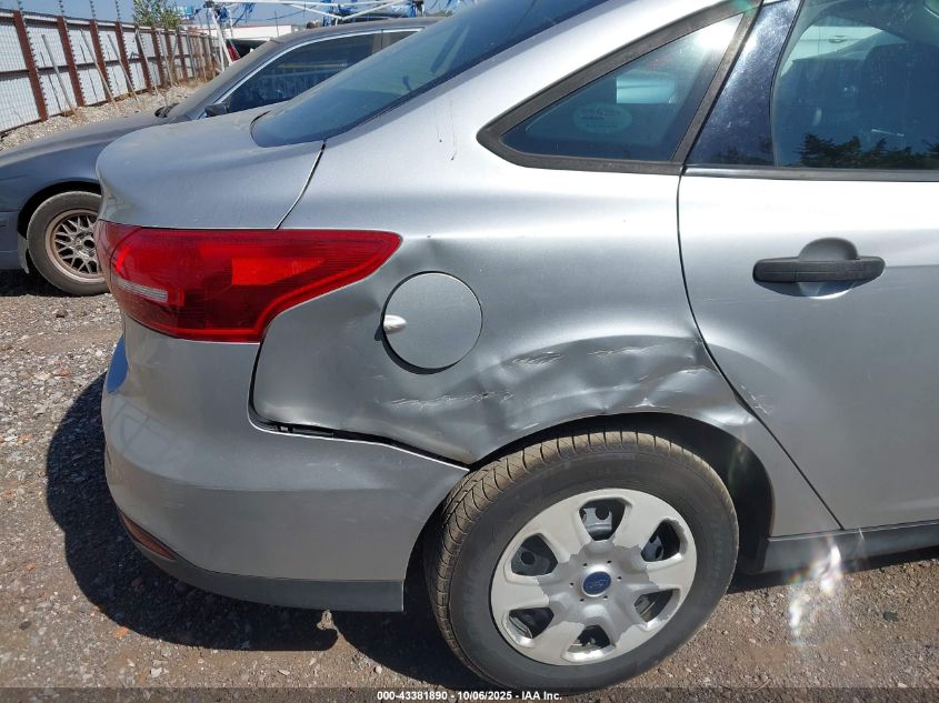 2018 Ford Focus S VIN: 1FADP3E27JL286718 Lot: 43381890