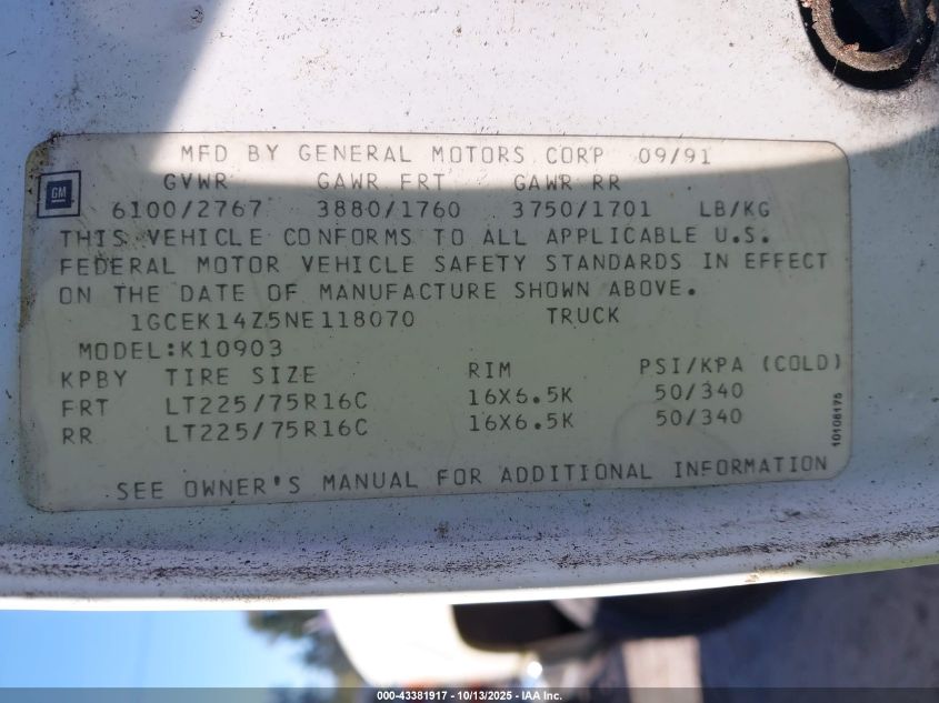 1992 Chevrolet Gmt-400 K1500 VIN: 1GCEK14Z5NE118070 Lot: 43381917