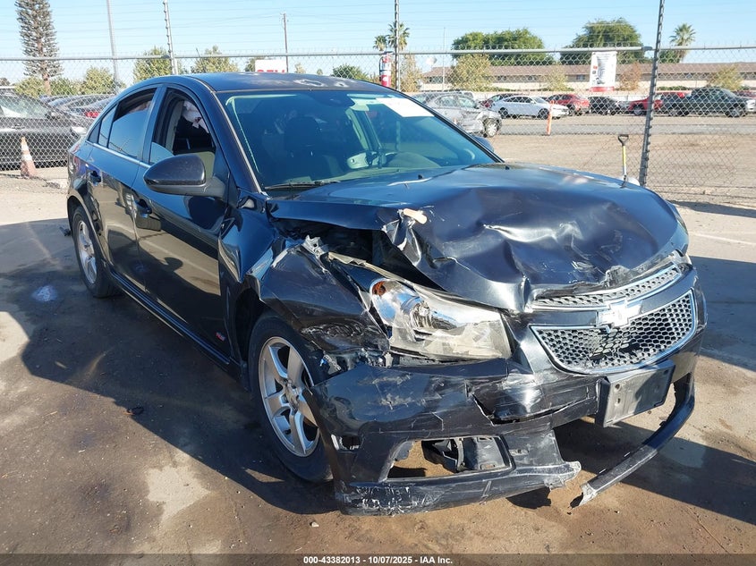 CHEVROLET CRUZE 1LT AUTO