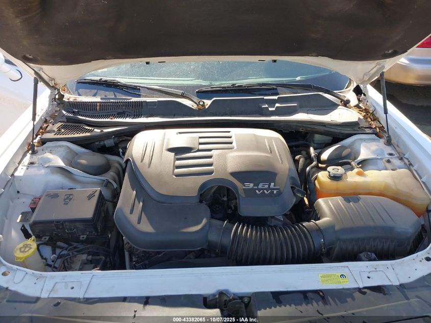 2015 Dodge Challenger Sxt VIN: 2C3CDZAG1FH860810 Lot: 43382065