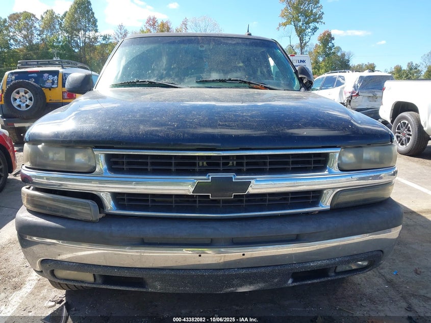 2003 Chevrolet Suburban 1500 Lt VIN: 3GNEC16ZX3G123952 Lot: 43382082