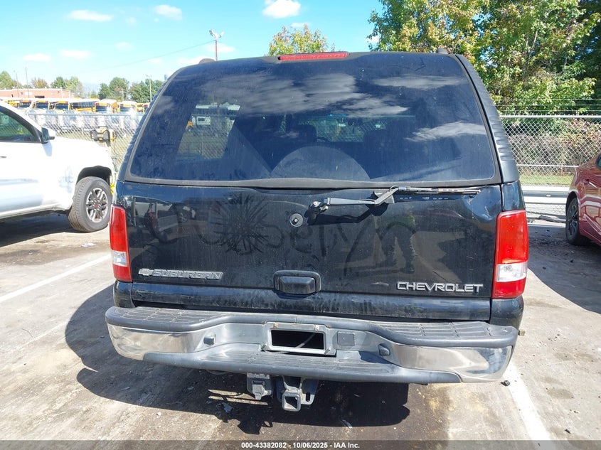 2003 Chevrolet Suburban 1500 Lt VIN: 3GNEC16ZX3G123952 Lot: 43382082