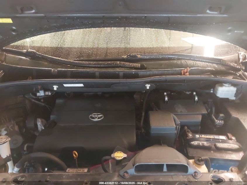 2011 Toyota Sienna Xle V6 VIN: 5TDYK3DC1BS135748 Lot: 43382112