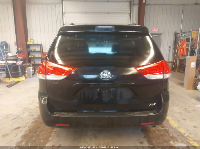 2011 Toyota Sienna Xle V6 VIN: 5TDYK3DC1BS135748 Lot: 43382112