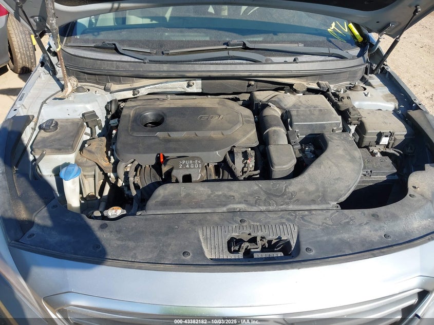 2015 HYUNDAI SONATA SE - 5NPE24AF3FH177664