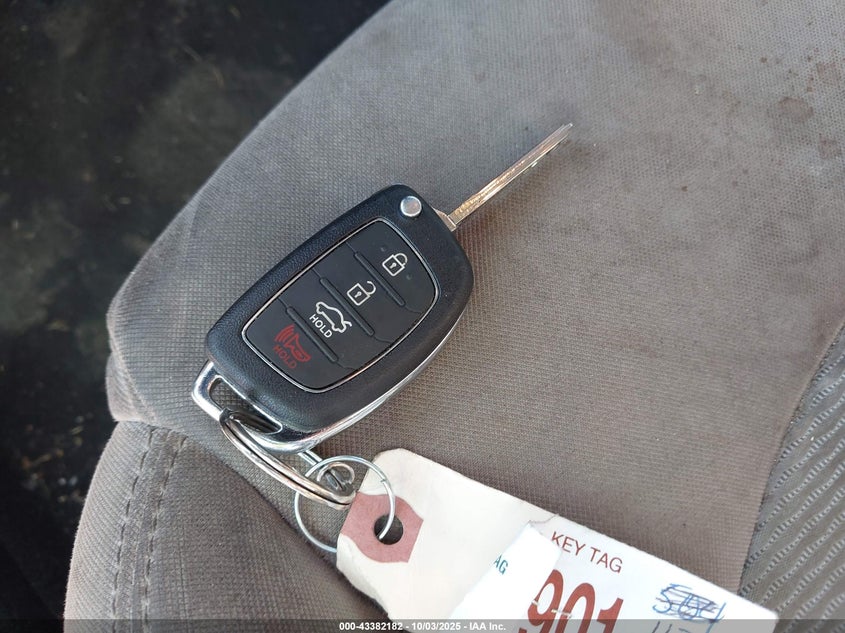 2015 HYUNDAI SONATA SE - 5NPE24AF3FH177664