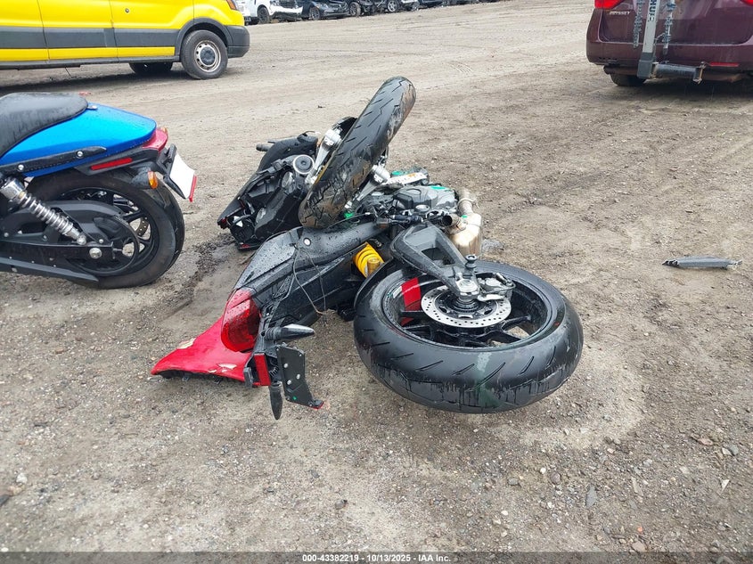 2025 Ducati Monster VIN: ZDMMAMDT3SB010267 Lot: 43382219