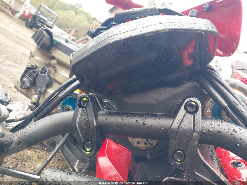 2025 Ducati Monster VIN: ZDMMAMDT3SB010267 Lot: 43382219