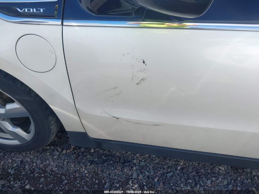 2011 Chevrolet Volt VIN: 1G1RD6E40BU100890 Lot: 43382221