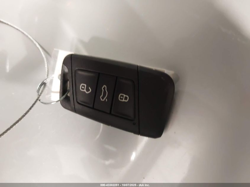 2019 Volkswagen Jetta 1.4T R-Line/1.4T S/1.4T Se VIN: 3VWC57BU3KM209687 Lot: 43382251