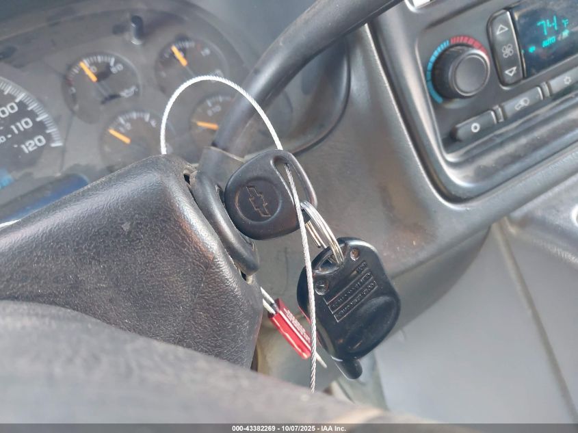 2003 Chevrolet Silverado 1500 Lt VIN: 2GCEK19T731194778 Lot: 43382269