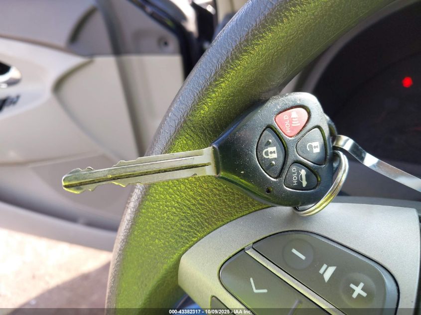 2009 Toyota Camry Le VIN: 4T1BE46K99U860166 Lot: 43382317