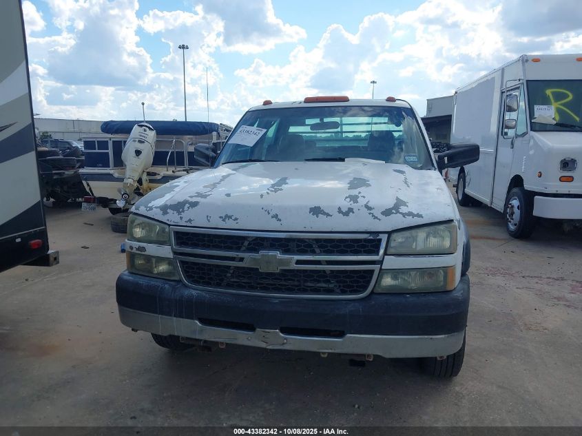 2006 Chevrolet Silverado 3500 Work Truck VIN: 1GCJC33U96F162680 Lot: 43382342