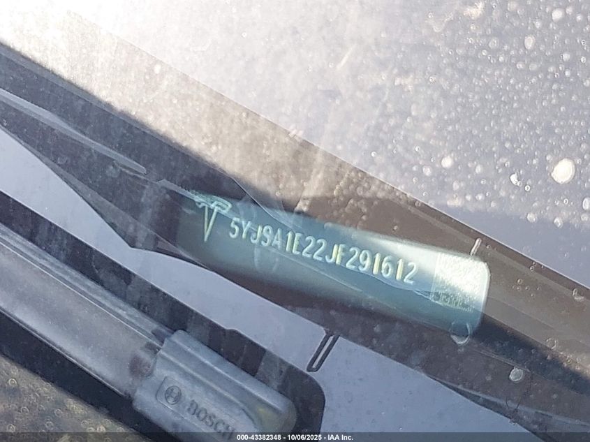 2018 Tesla Model S 100D/75D/P100D VIN: 5YJSA1E22JF291612 Lot: 43382348