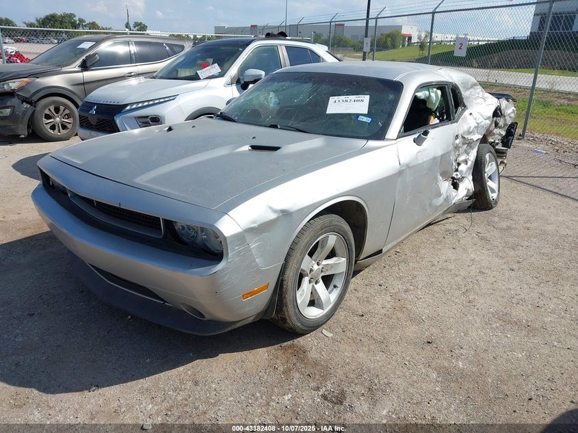 2C3CDYAG2CH134430 2012 DODGE CHALLENGER photo no. 2