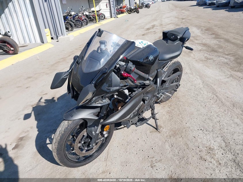 JYARM38Y9RA003215 2024 YAMAHA YZF photo no. 2