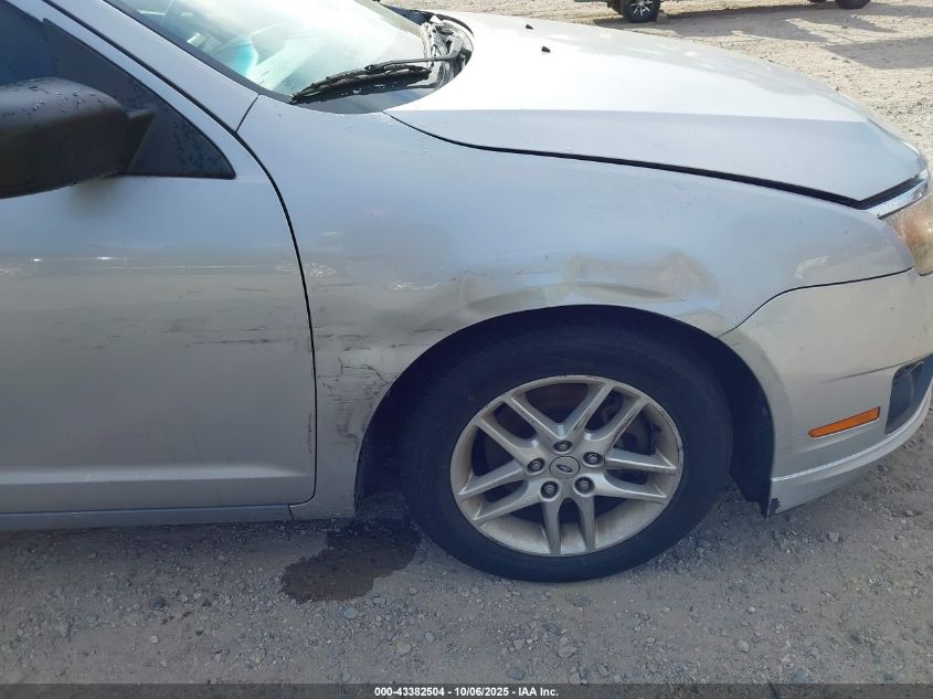 2010 Ford Fusion S VIN: 3FAHP0GAXAR151836 Lot: 43382504