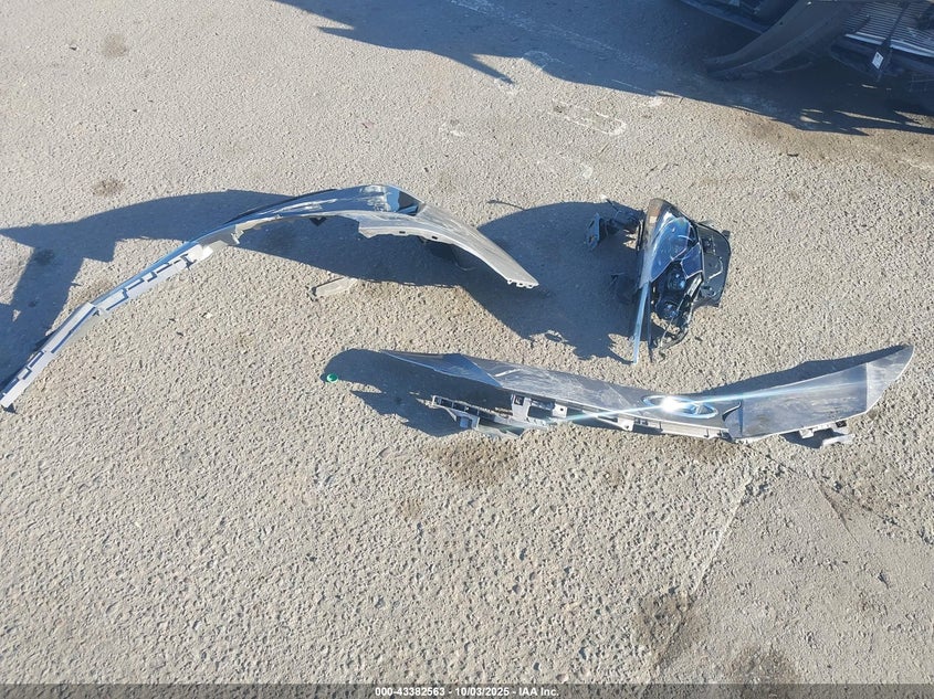 2023 HYUNDAI ELANTRA LIMITED - KMHLP4AG8PU618354