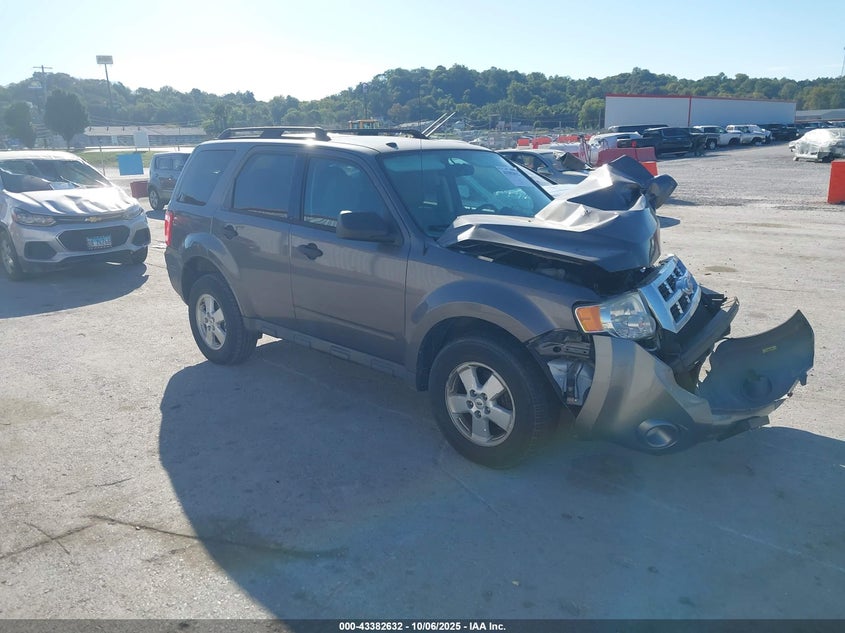 FORD ESCAPE XLT