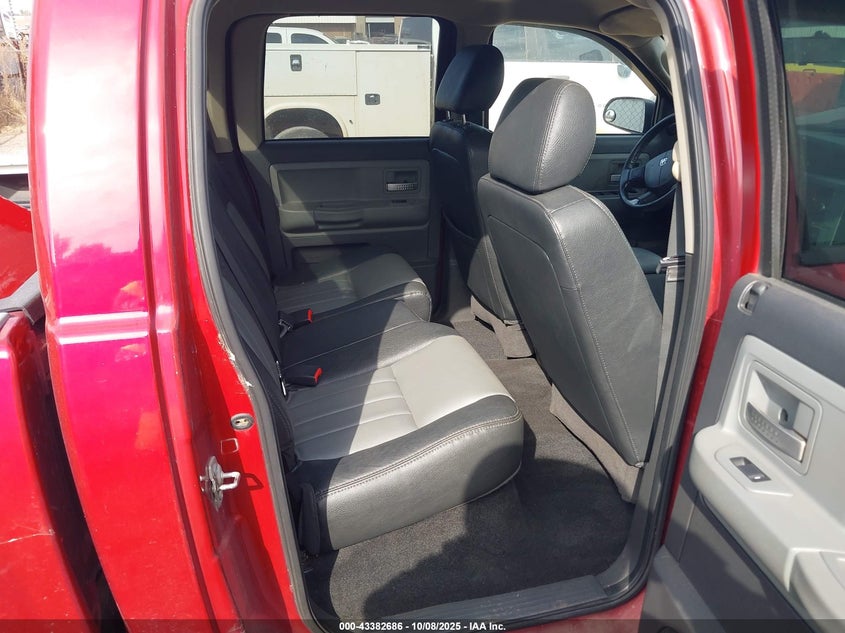 2008 Dodge Dakota Laramie VIN: 1D7HE58N18S518982 Lot: 43382686