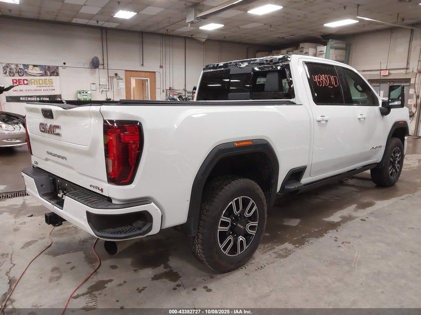 1GT49PEY0NF306408 2022 GMC SIERRA photo no. 4