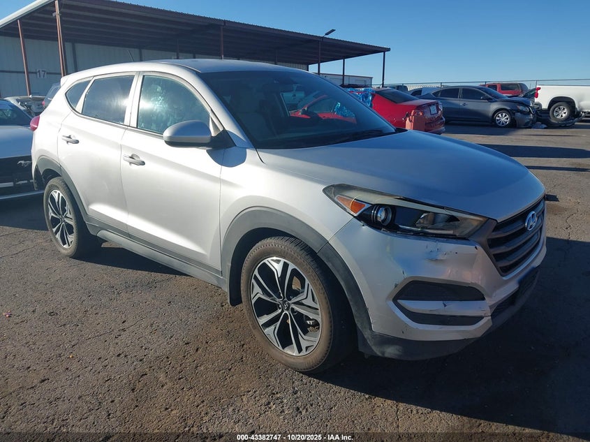 HYUNDAI TUCSON SE