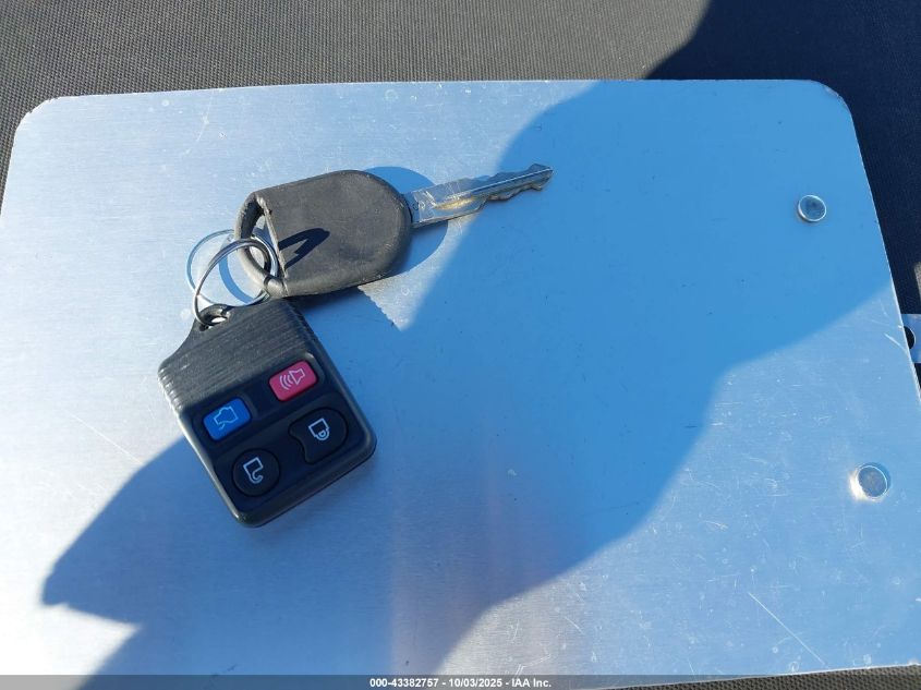 2005 Ford Mustang VIN: 1ZVFT84N355196478 Lot: 43382757