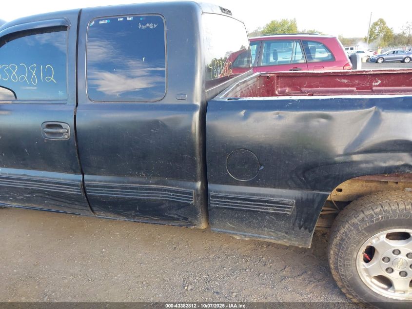 2000 Chevrolet Silverado 1500 Lt VIN: 2GCEC19TXY1190972 Lot: 43382812