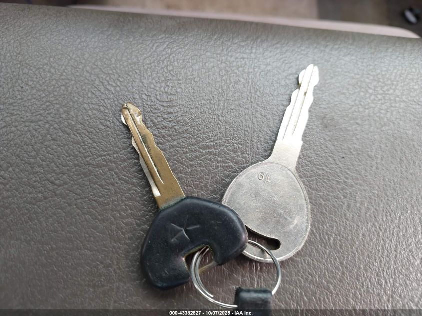 1994 Dodge Ram 1500 VIN: 3B7HC16Z8RM538638 Lot: 43382827