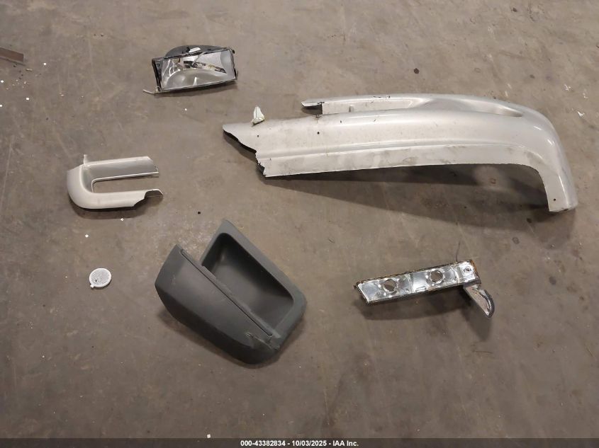 1998 Dodge Durango Slt VIN: 1B4HS28Y8WF154218 Lot: 43382834