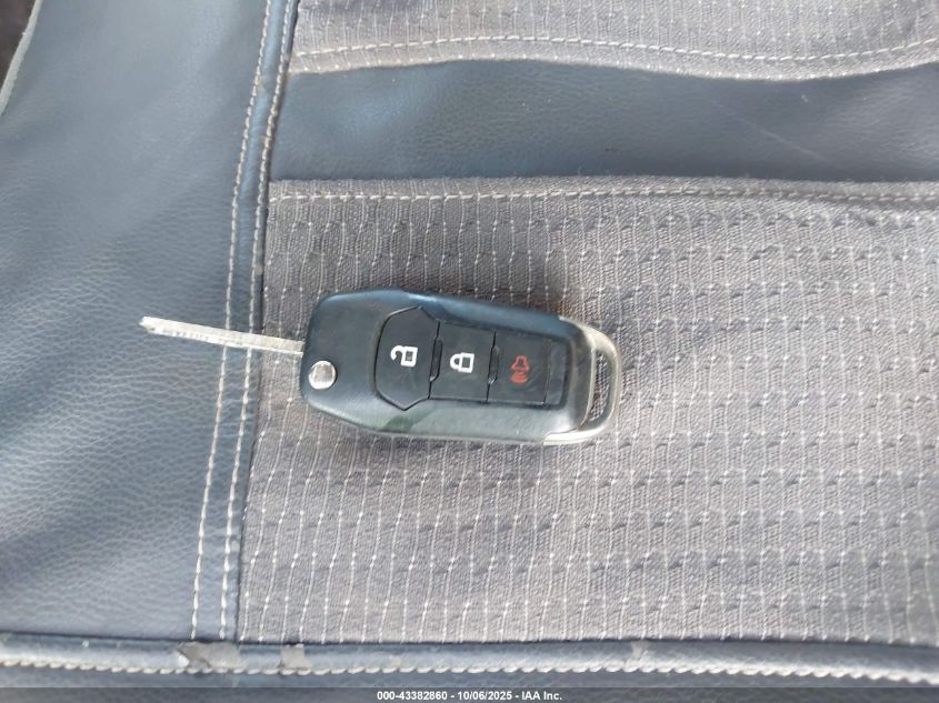 2017 Ford F-150 Xlt VIN: 1FTMF1C80HKD08258 Lot: 43382860