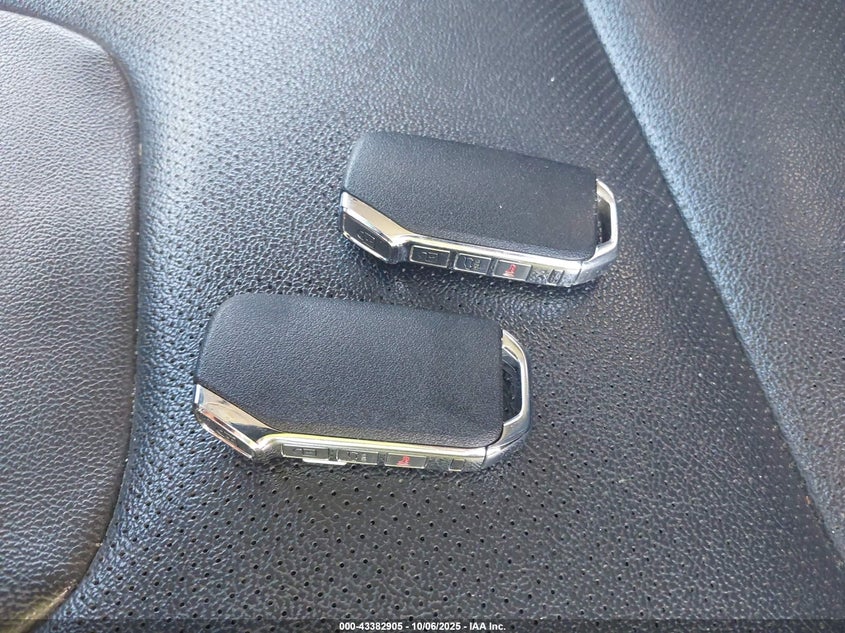 2020 KIA NIRO EX PREMIUM KNDCE3LC8L5439170