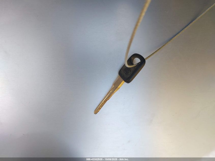 2002 Ford F-250 Xl/Xlt VIN: 1FTNF21F82EB26938 Lot: 43382939