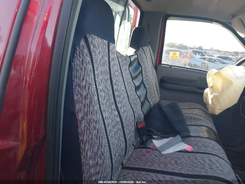 2002 Ford F-250 Xl/Xlt VIN: 1FTNF21F82EB26938 Lot: 43382939