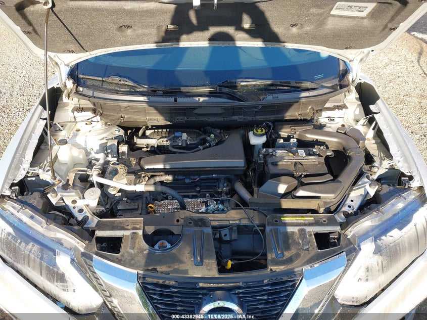 2017 NISSAN ROGUE SV JN8AT2MV5HW001011