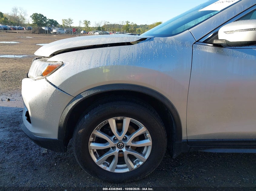 2017 NISSAN ROGUE SV JN8AT2MV5HW001011