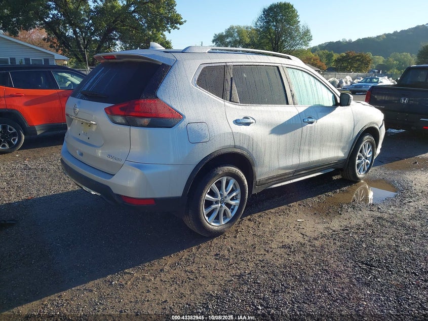 2017 NISSAN ROGUE SV JN8AT2MV5HW001011