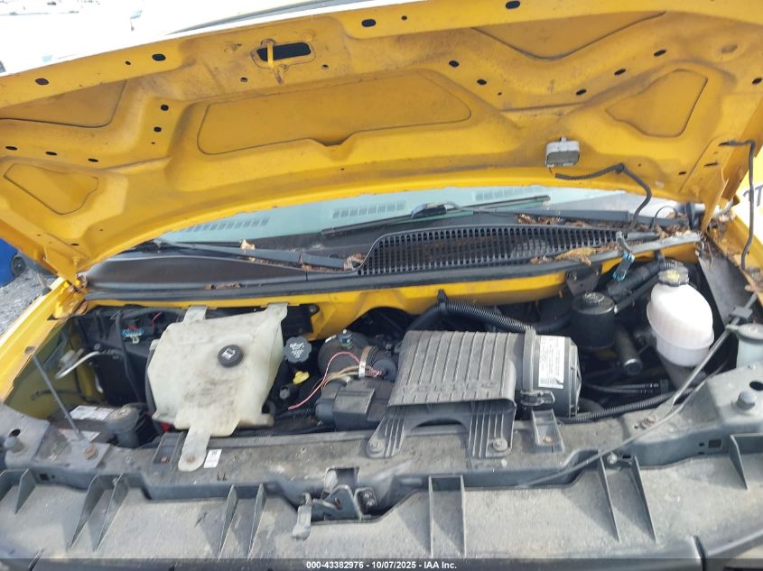 2004 GMC Savana Standard VIN: 1GKHG39U441111287 Lot: 43382976