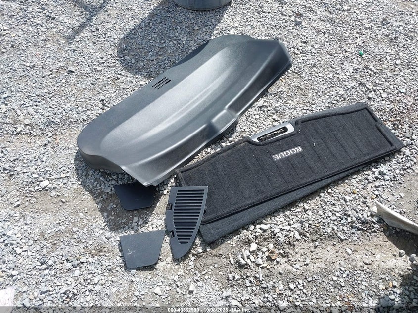 2019 NISSAN ROGUE SV 5N1AT2MV3KC809762