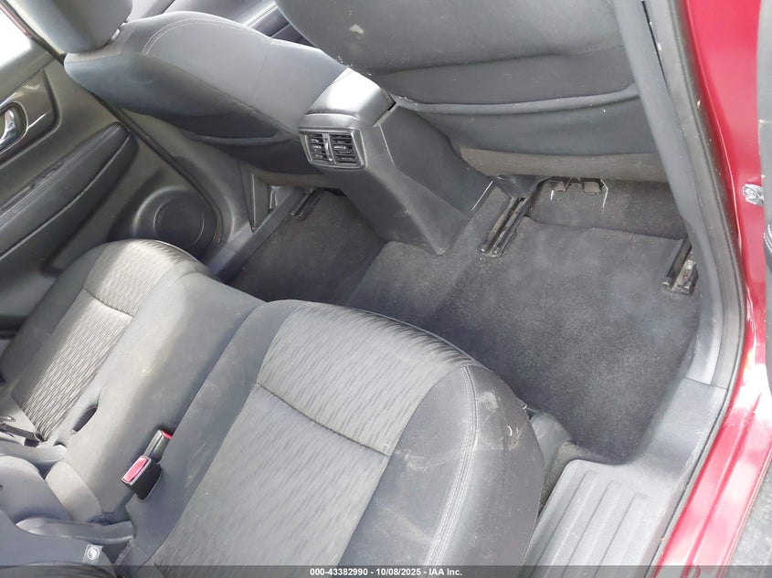 2019 NISSAN ROGUE SV 5N1AT2MV3KC809762