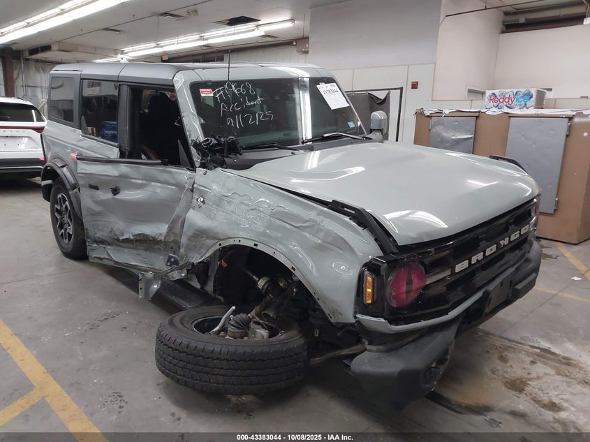 FORD BRONCO OUTER BANKS